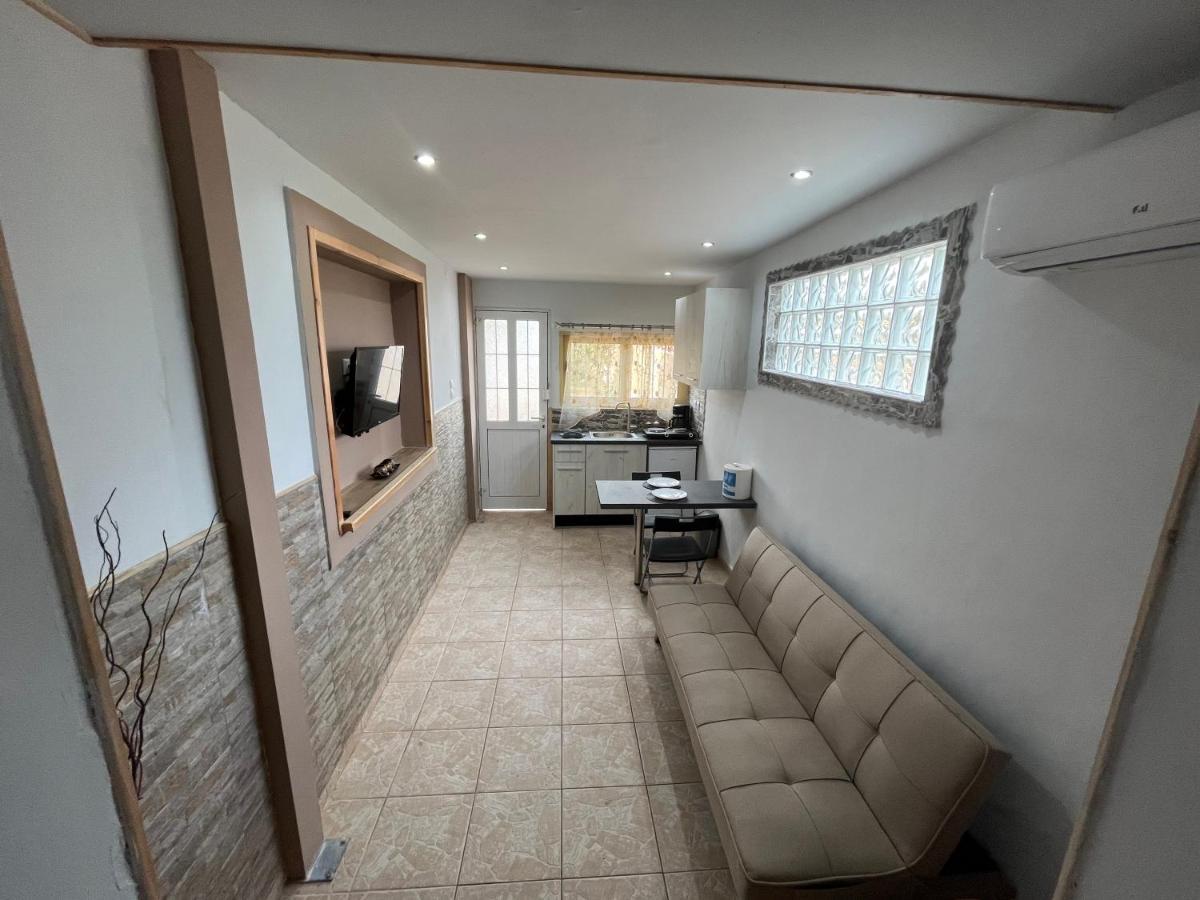 Luxury House 15 Minutes From Ath Villa Spáta Exterior foto